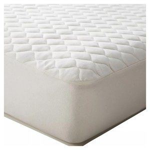 NWt Waterproof Organic Crib Mattress Cover